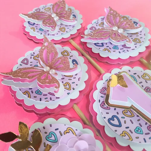 Floral Hearts – Pink Cupcake Toppers 03